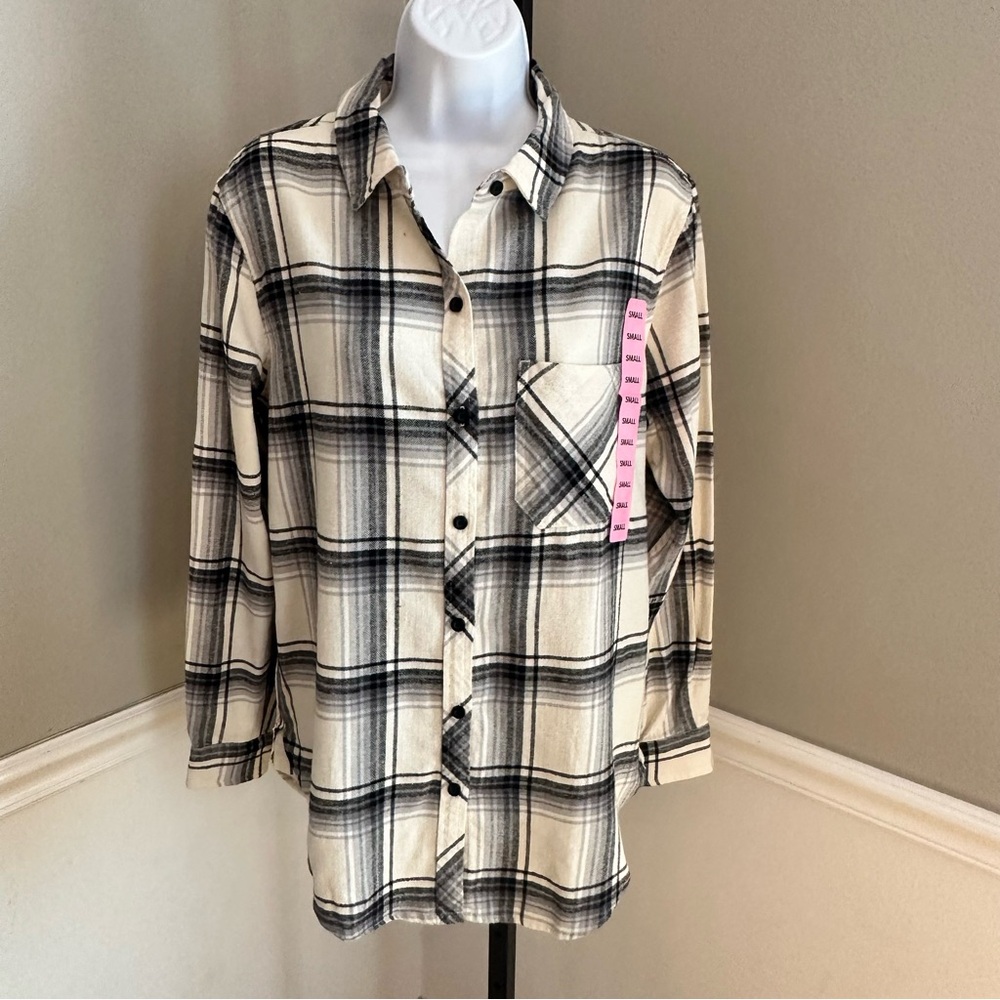 NEW Gap Women's Soft Cotton Relaxed Fit Button Up Flannel Shirt Size Small